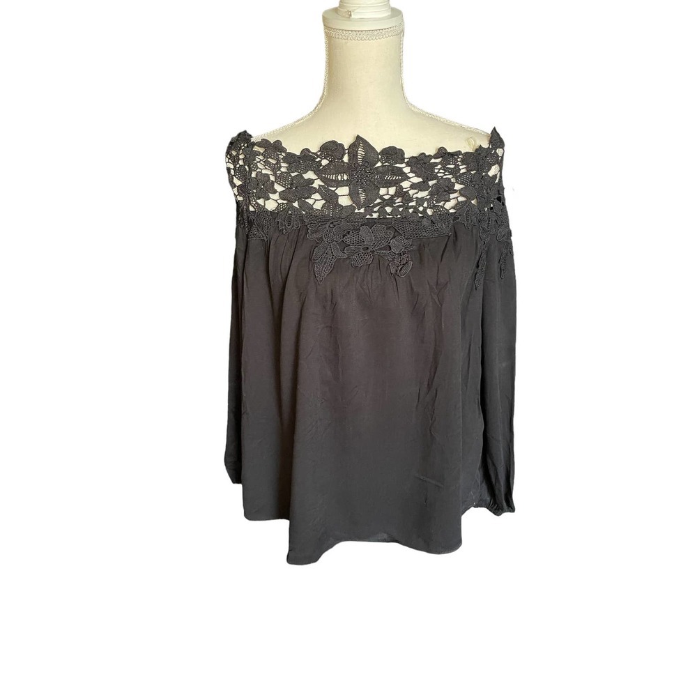 NWT Do + Be Womens Off the Shoulder Lace Top Blouse Long Sleeve Size S Black
